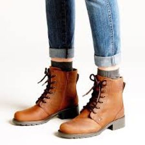 * BRAND NEW * Clark’s Orinoco Spice Boot SZ 8